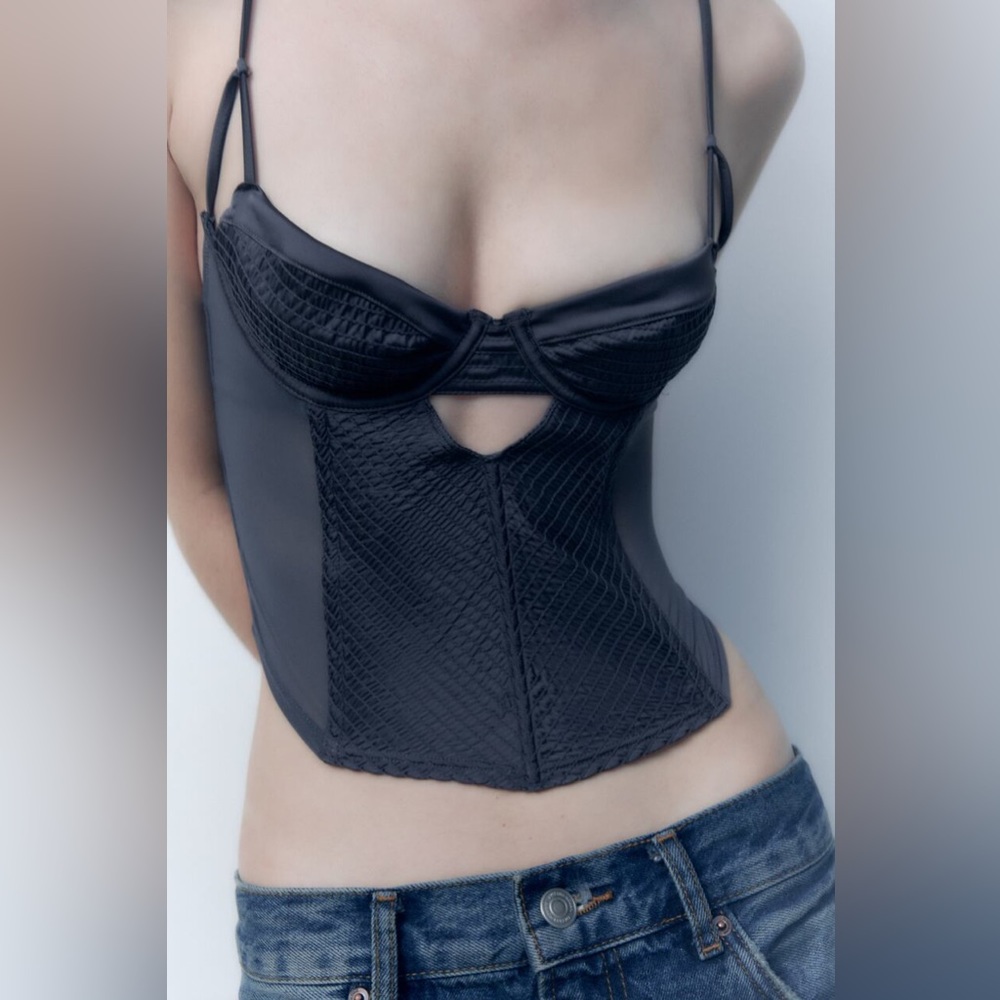 NWT Zara TOPSTITCHED SATIN EFFECT CORSET
